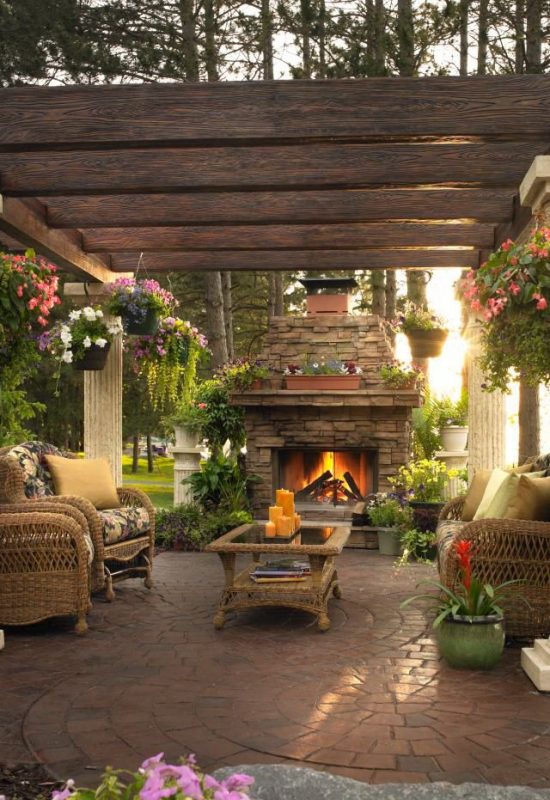 e2e7614d2f5cfe59cea932662784fb4c